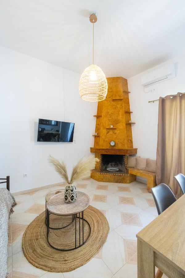 Comfortable Apartment Naxos City Luaran gambar